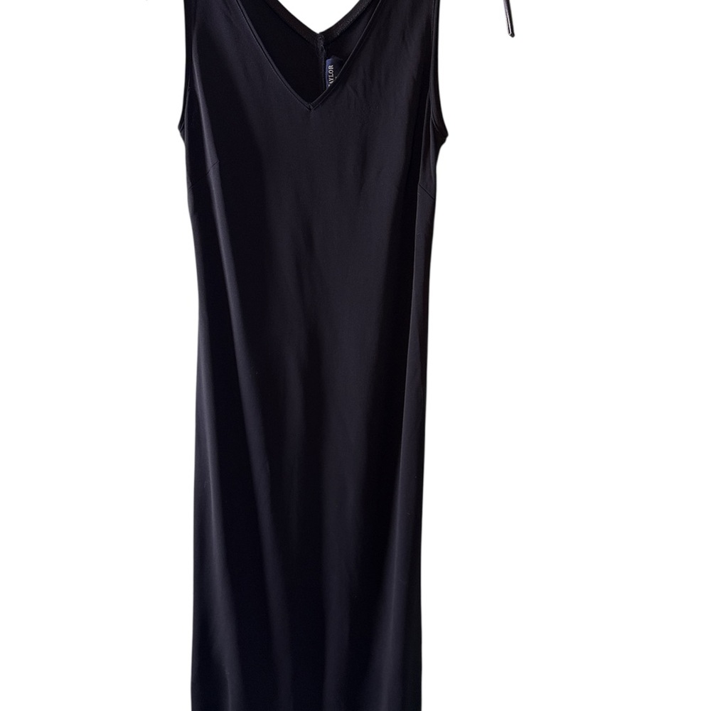 Ann Taylor Black Sleeveless Maxi Sleeveless Dress SZ 4P VNeck Flattering - Picture 2 of 2